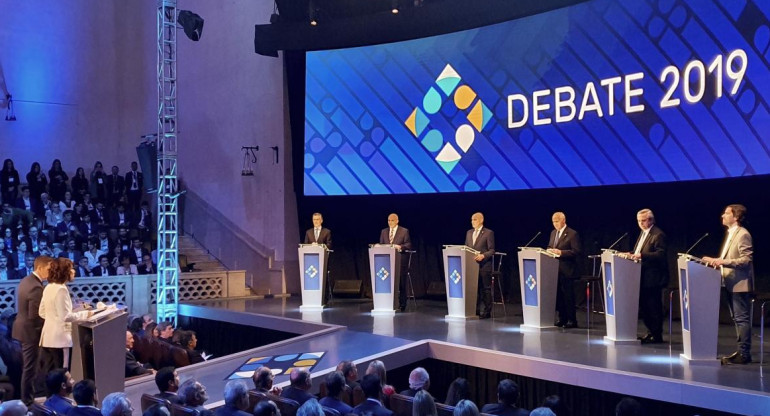 Candidatos en el debate presidencial 2019, AGENCIA NA