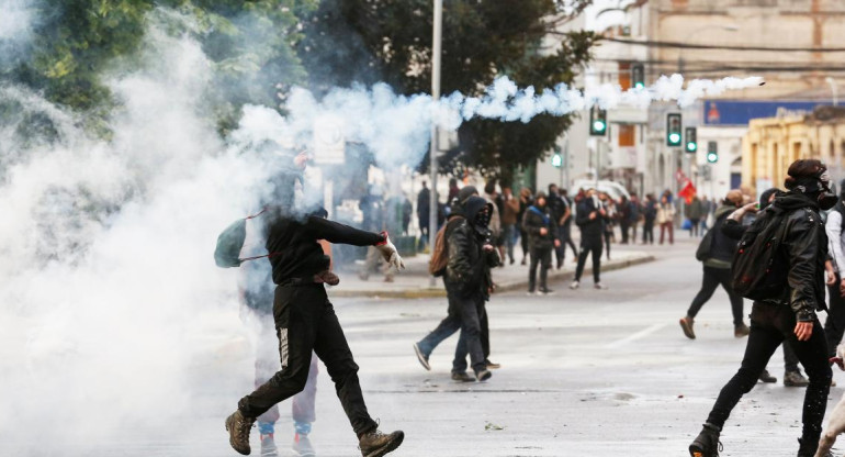Violentas protestas en Santiago de Chile, REUTERS	