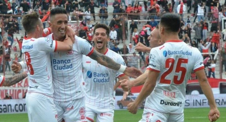 Festejo de Huracán ante San Lorenzo por Superliga, CAHURACÁN