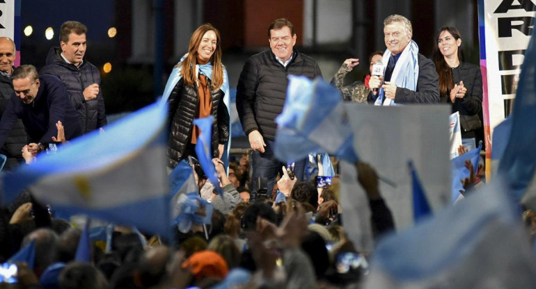 Mauricio Macri en Mar del Plata, marcha del "Sí, se puede", NA	