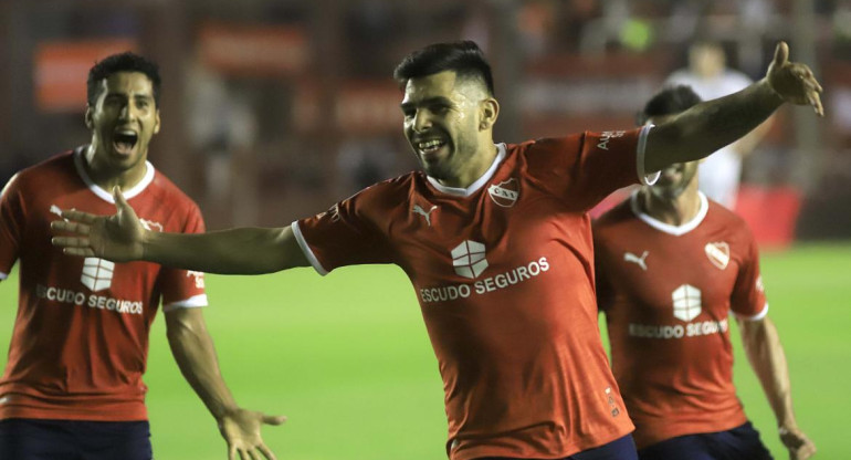 Superliga, Festejo de Silvio Romero para Independiente ante San Lorenzo, AGENCIA NA