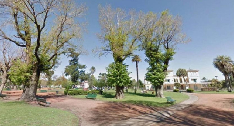 Ataque lesbofóbico a una pareja de jóvenes en el Parque Avellaneda	