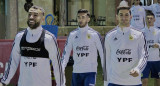 Los jugadores de la seleccion argentina Nicolas Otamendi, Nicolas Gonzalez y Lucas Alario durante el primer entrenamiento en Mallorca, NA