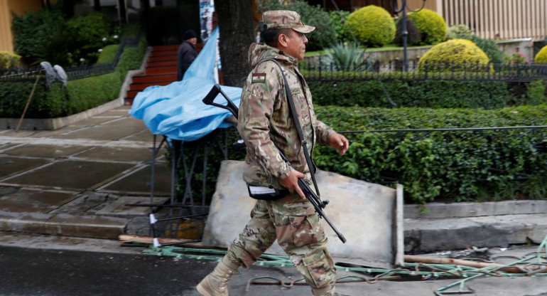 Militares en las calles de Bolivia, REUTERS