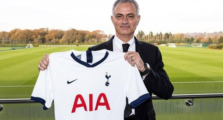 José Mourinho, técnico del Tottenham