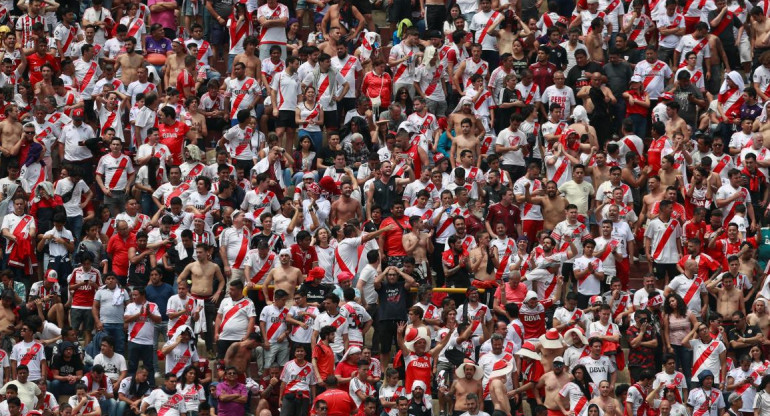 Hinchas de River en la final de la Copa Libertadores, REUTERS