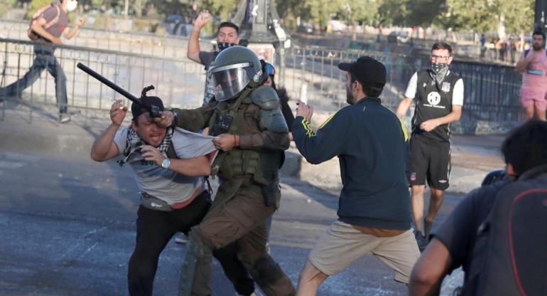Protestas y enfrentamientos en Chile, REUTERS