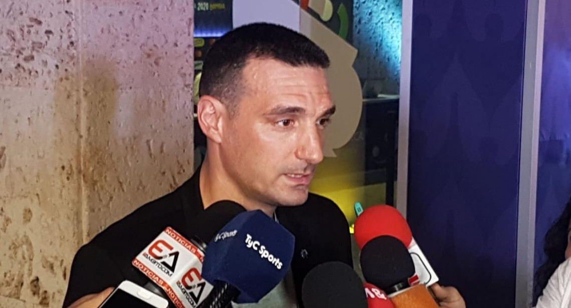 Lionel Scaloni en el sorteo de la Copa América 2020