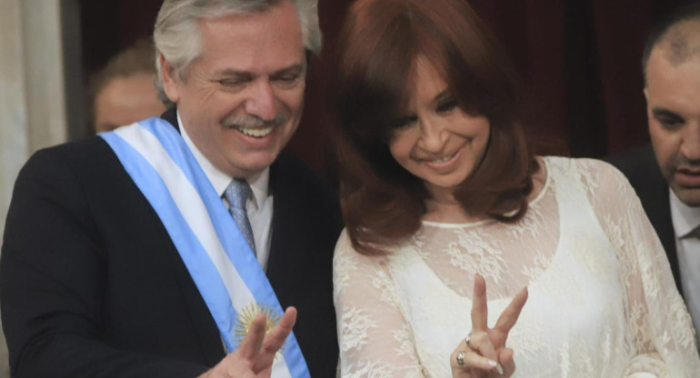 Alberto Fernández y Cristina Kirchner en asunción, AGENCIA NA