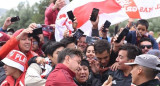 Jugadores de River con los hinchas en San Martín de los Andes