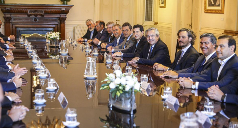Encuentro de Alberto Fernández con gobernadores, AGENCIA NA