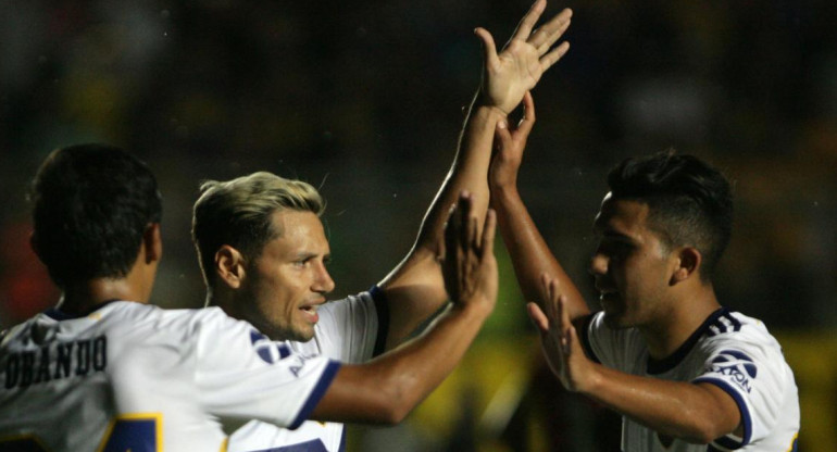 Boca vs Paranaense, amistoso, fútbol