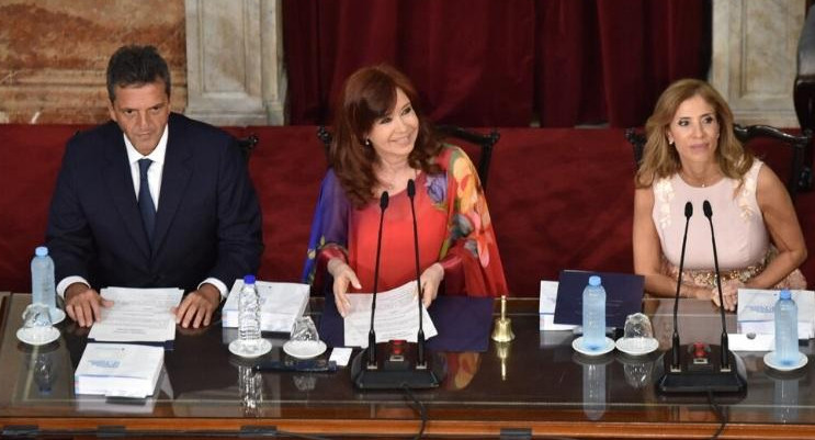 Cristina Kirchner abrió la Asamblea Legislativa antes del discurso de Alberto Fernández
