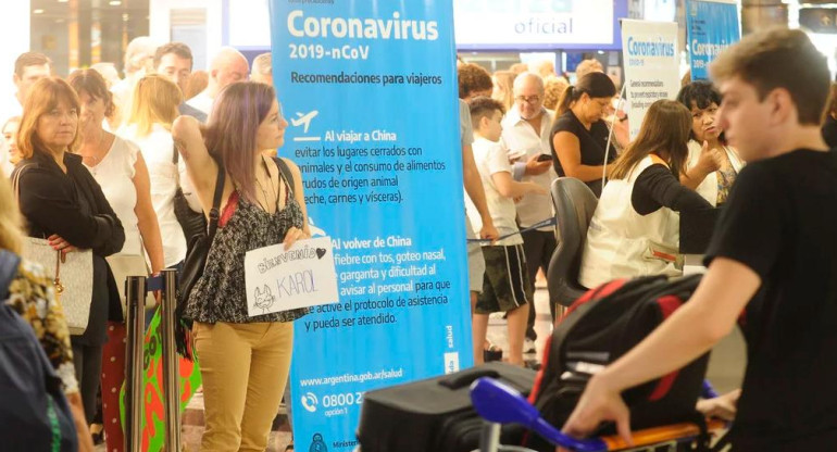 Controles en Ezeiza, coronavirus