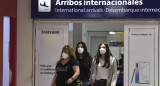 Arribo al Aeropuerto de Ezeiza con barbijos por coronavirus