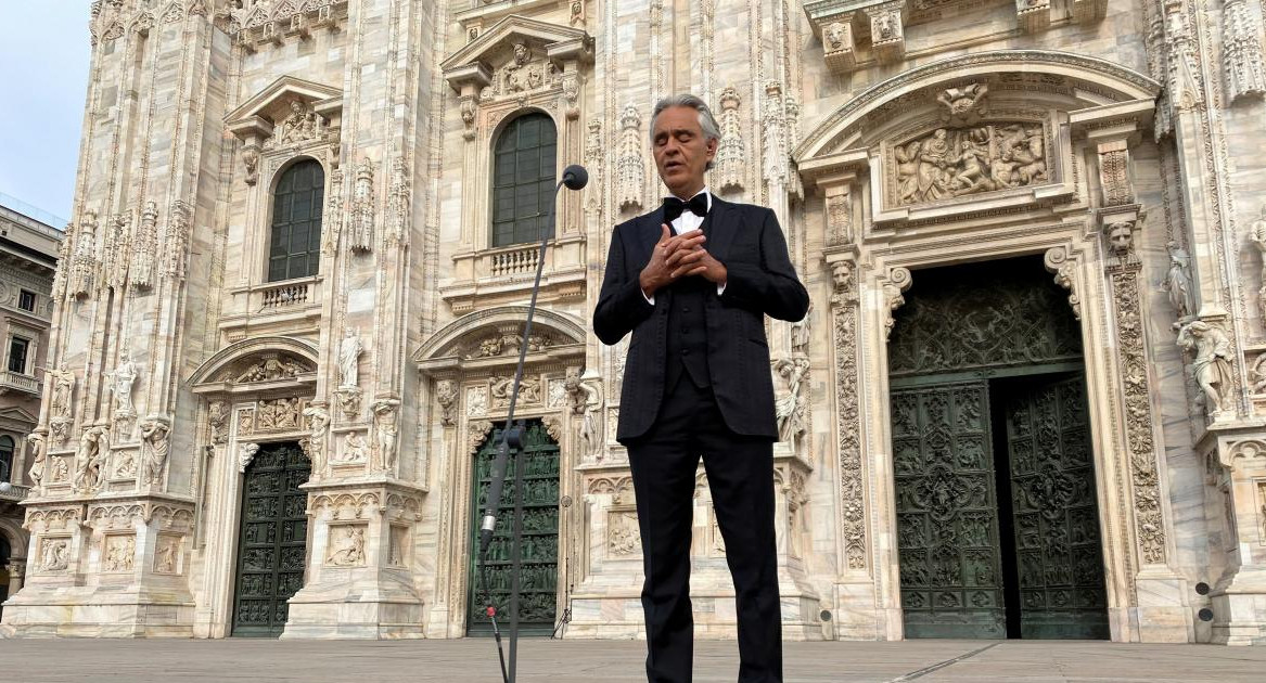 Concierto de Andrea Bocelli por Pascuas en el Domo de MIlán, REUTERS