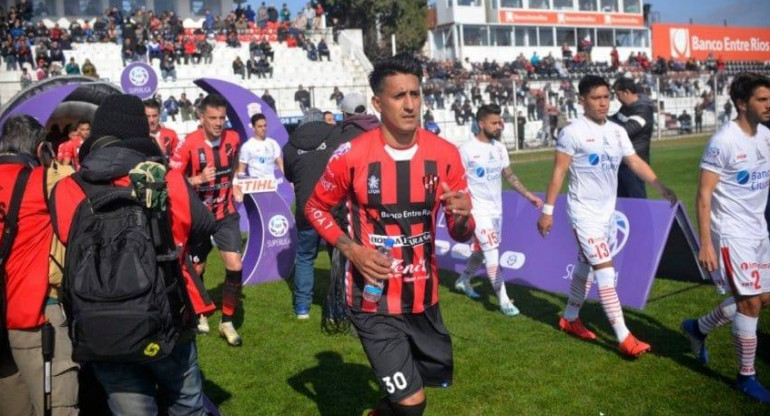 Santiago Rosales, jugador de Patronato