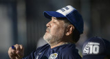 Diego Maradona, DT de Gimnasia de La Plata, NA