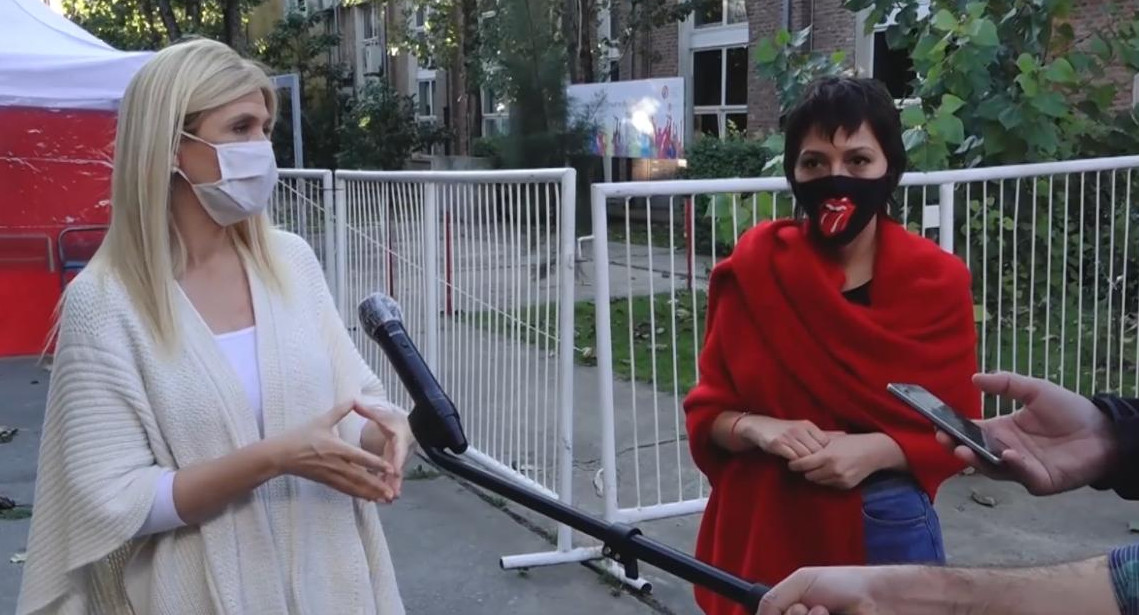 Verónica Magario recorrió un Centro de Aislamiento Sanitario en Quilmes junto a Mayra Mendoza	