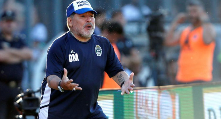 Diego Maradona, Gimnasia, NA	