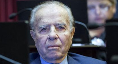 Carlos Menem, ex presidente de Argentina, Senador