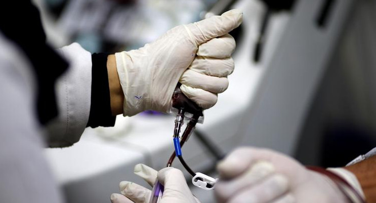 Donación de plasma de pacientes recuperados de coronavirus, REUTERS