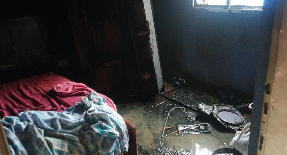 Una estufa provocó un incendio en una vivienda de Bahía Blanca, Foto La Nueva