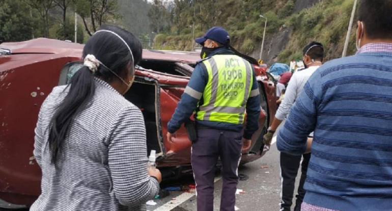Accidente de autos en Ecuador