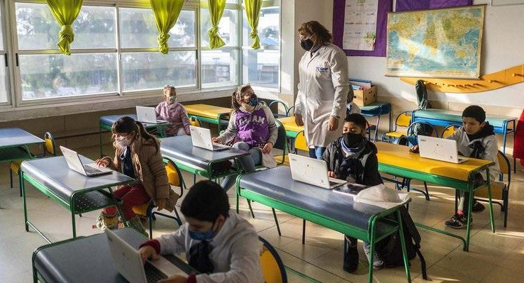 Clases en las escuelas Uruguayas