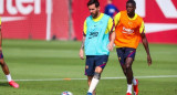 Lionel Messi entrenó con un vendaje en su pierna izquierda antes del partido con el Bayern Múnich de la Champions League (@FCBarcelona_ES)