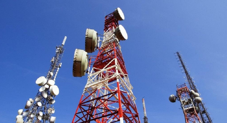 Antena telecomunicaciones, comunicado