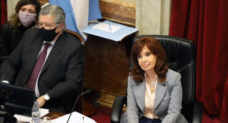 Cristina Fernández de Kirchner, El Senado aprobó el proyecto de reforma judicial, NA