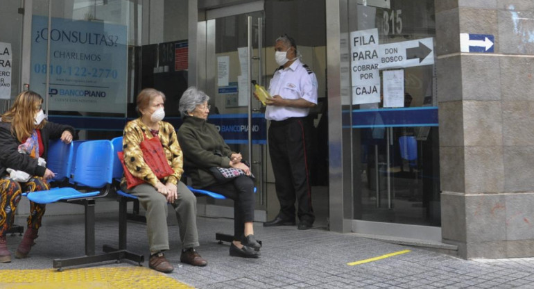 Bancos, pago a jubilados y pensionados, NA