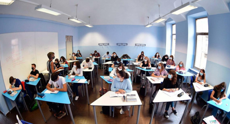 Vuelta a clases en Italia, coronavirus, REUTERS