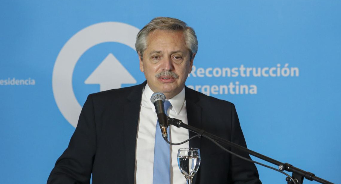 Alberto Fernández, conferencia, NA