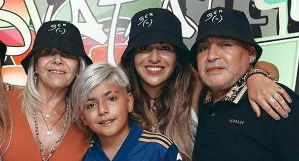 Gianinna Maradona, Diego Maradona, Dalma Maradona, Claudia Villafañe