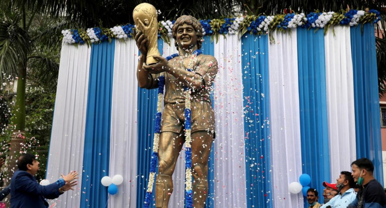 Estatua de Maradona en India, Reuters