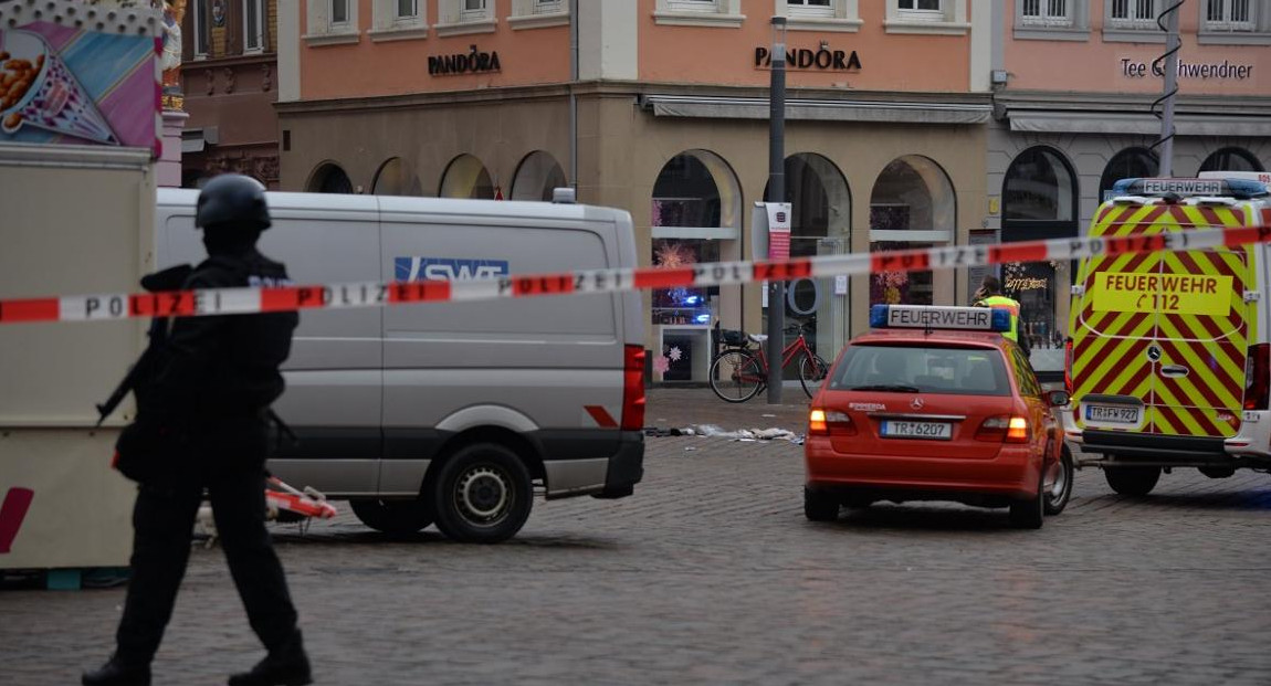 Alemania, auto atropelló a multitud en zona peatonal, muertos y heridos, Foto Reuters	