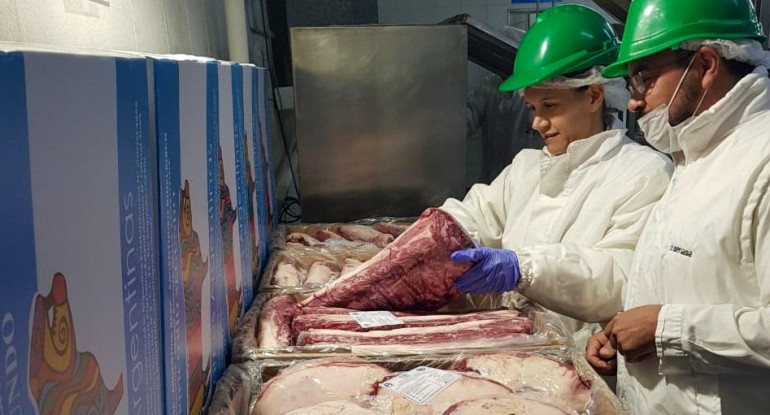 Carne con coronavirus de Argentina a China, NA