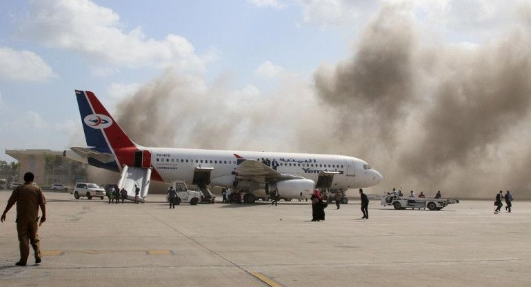 Atentado en Yemen, ataque con explosivos en aeropuerto, Foto Reuters