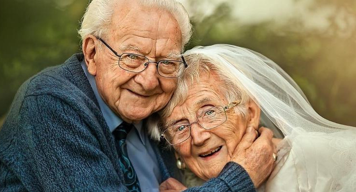 Abuelos con 68 años de casados