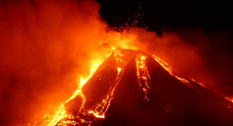 Volcan Etna en erupción, Italia, Reuters 2