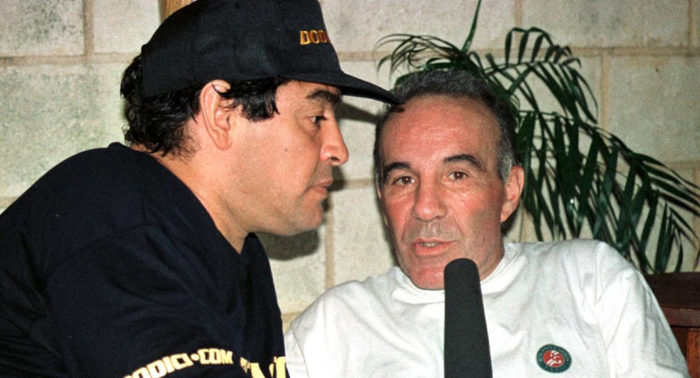 Diego Maradona y Alfredo Cahe