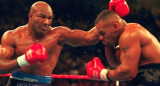 Evander Holyfield ante Mike Tyson en la pelea histórica, boxeo