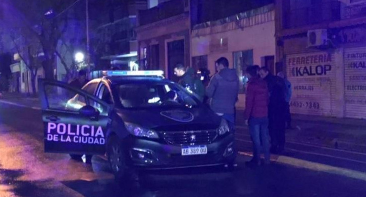 Confuso incidente en reunión de militantes de la UCR en Barracas, disparos y heridos, Foto Twitter NA	
