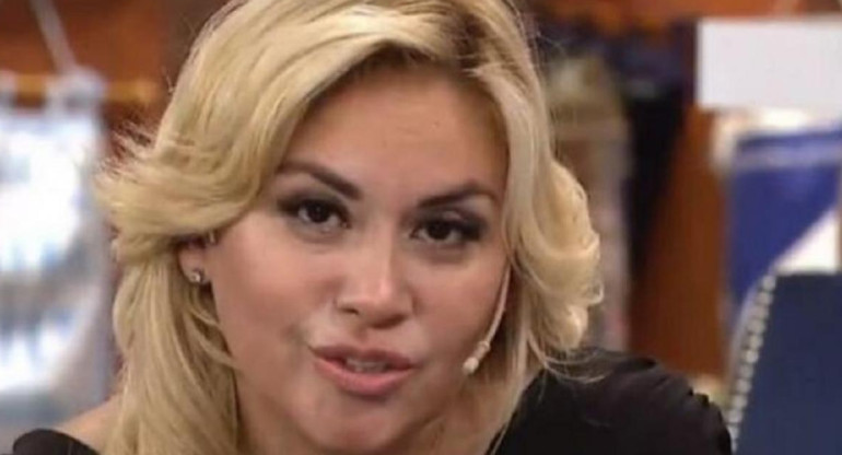 Verónica Ojeda en Polémica en el Bar, América TV