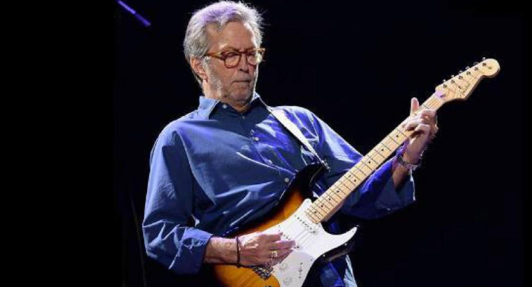 Eric Clapton reveló que la vacuna contra el Covid-19 le provocó "reacciones severas"