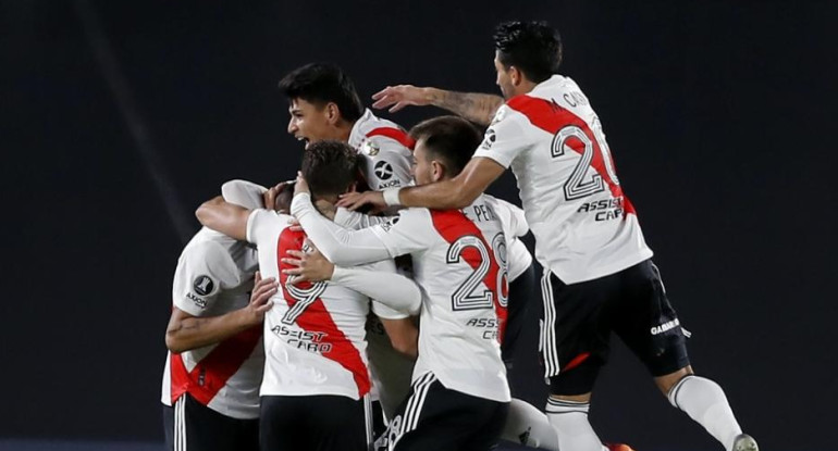 River Plate, Copa Libertadores, Reuters.