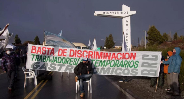 Trabajadores de UTHGRA en Bariloche iniciaran una huelga de hambre