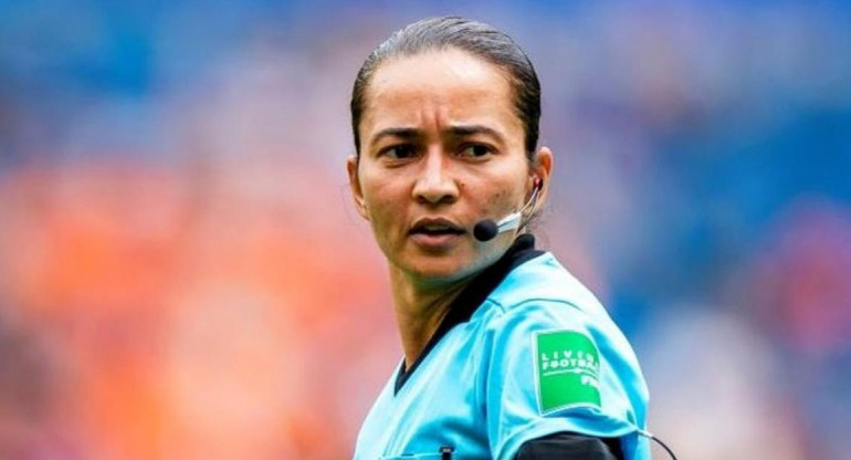 Por primera vez, una cuaterna arbitral femenina dirigirá un partido de la Copa Libertadores masculino